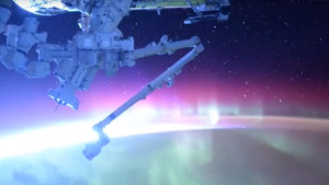 Videóra vették a teljes sarki fényt az űrállomásról