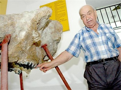 Dimiter Kovachev (1928-2013) professzor