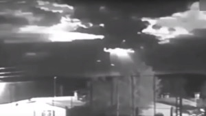 UFO robbant fel az Iszlám Állam támaszpontja felett?