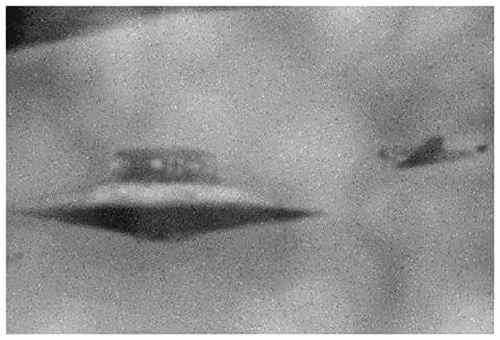 photo-evidence-nazi-ufo