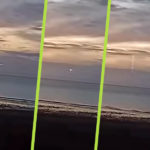 UFO repült be a webkamerás naplemente közvetítésbe