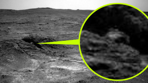 Különös tárgyat fedeztek fel a NASA fotóján: Valami figyelte a marsjárót!